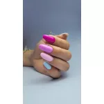 Der Crush  by Adele Gellackkollektion mit 4 Gel-Nagellacken und einer kostenlosen Margerite.